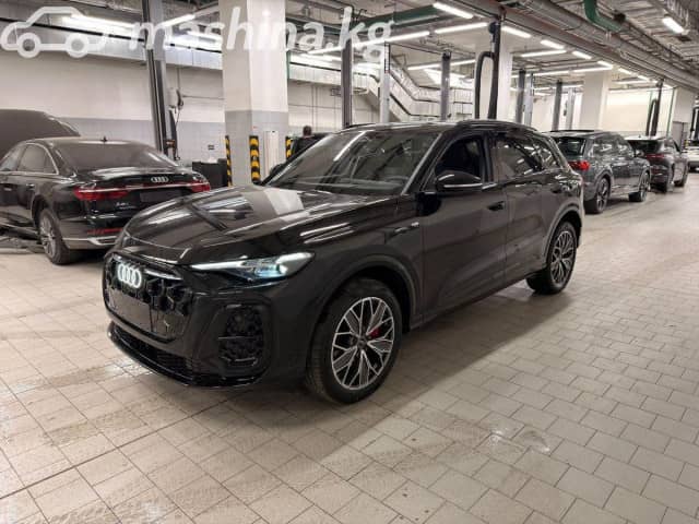 Audi Q5 III 40 TFSI 2.0 AMT 4WD