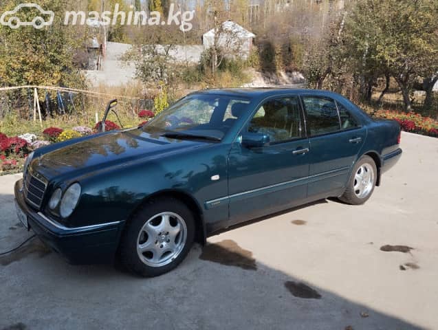 Mercedes-Benz E-Класс II (W210, S210) 280 2.8 AT 4WD