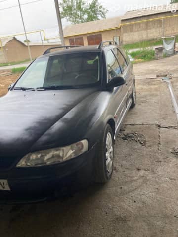 Opel Vectra B Рестайлинг 1.8 MT