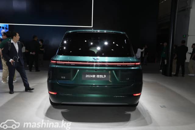 LiXiang L9 Рестайлинг 1.5hyb AT 4WD