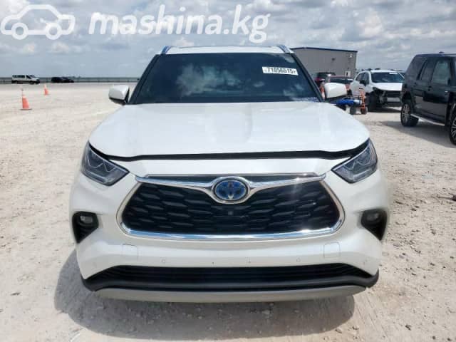 Toyota Highlander IV (U70) 2.5hyb AT 4WD