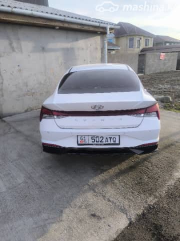 Hyundai Avante VII 1.6 AT