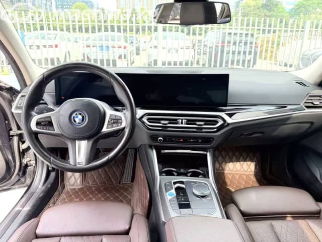 BMW i3 I (G28) Рестайлинг Electro AT