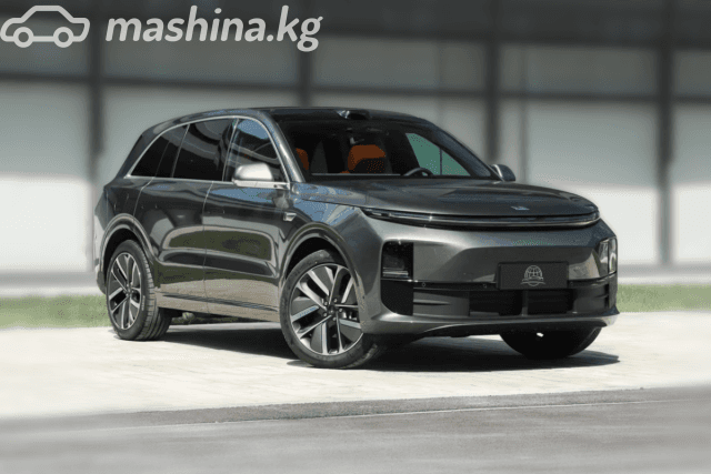 LiXiang L6 1.5hyb AT 4WD