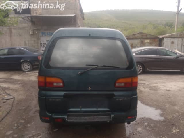 Mitsubishi Space Gear I 2.4 MT
