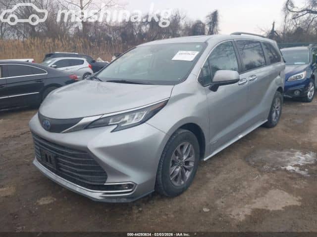 Toyota Sienna IV 2.5hyb AT