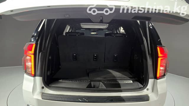 Chevrolet Tahoe V 6.2 AT 4WD