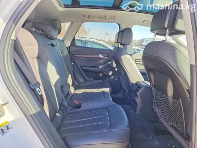 Audi Q5 II (FY) Рестайлинг 45 TFSI 2.0 AMT 4WD