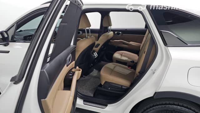 Kia Sorento IV Рестайлинг 1.6hyb AT 4WD