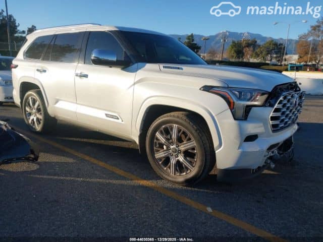 Toyota Sequoia III 3.5hyb AT 4WD