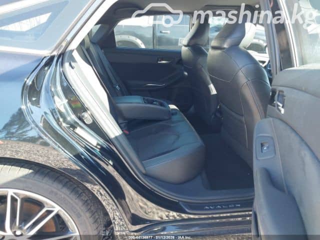 Toyota Avalon V 3.5 AT