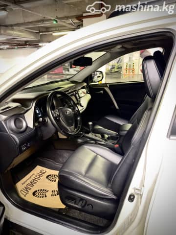 Toyota RAV4 IV (XA40) Рестайлинг 2.5hyb CVT 4WD