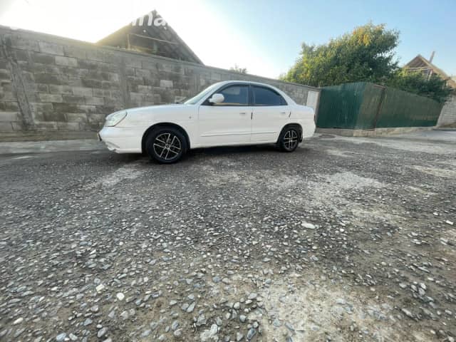 Daewoo Nubira II 1.6 MT