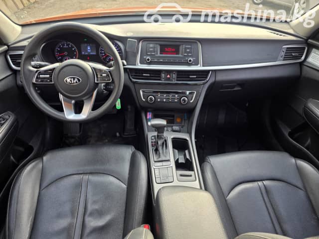 Kia K5 II 2.0 AT
