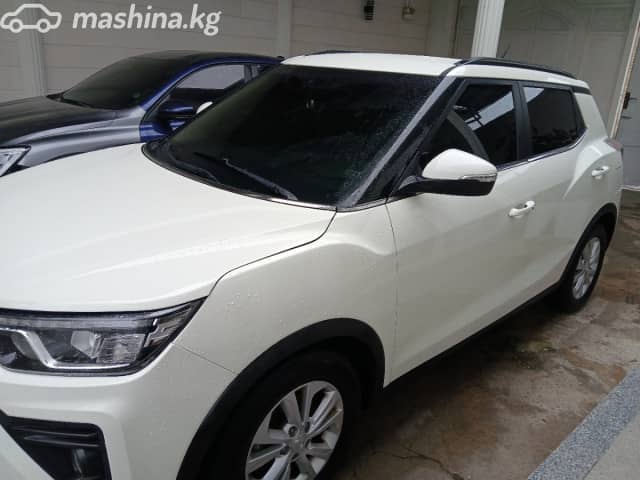 SsangYong Tivoli I Рестайлинг 1.6d AT