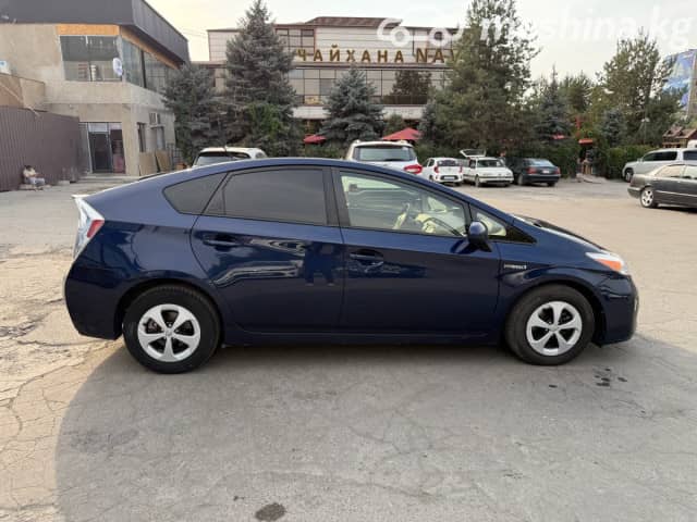 Toyota Prius III Рестайлинг (XW30) 1.8hyb AT