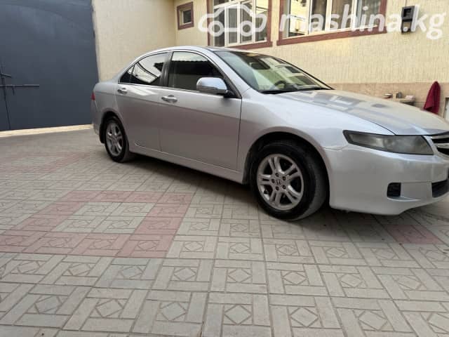 Honda Accord VII Рестайлинг 2.0 MT