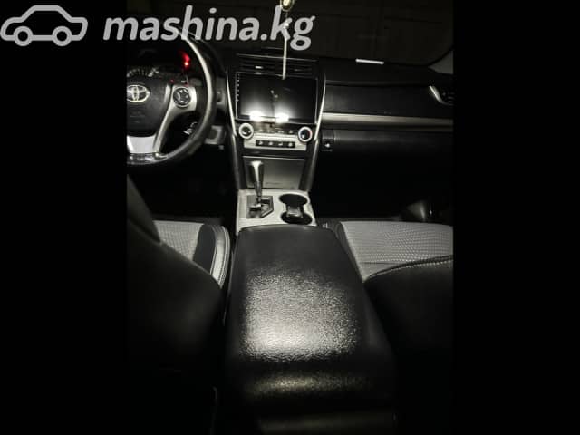 Toyota Camry VII (XV50) 2.5 AT