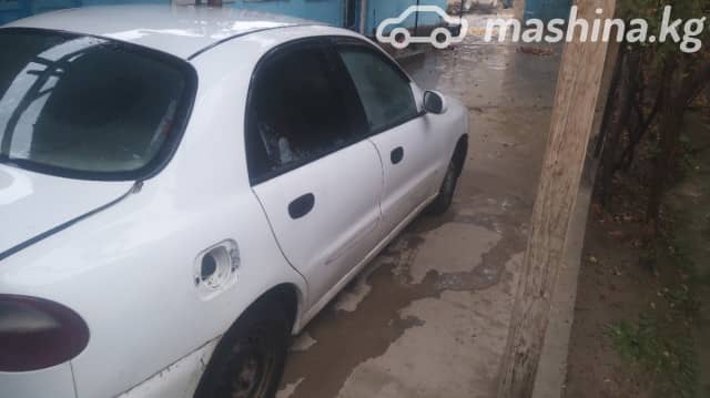 Daewoo Lanos (Sens) 1.5 MT