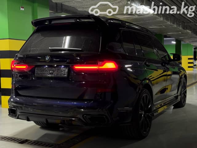 BMW X7 I (G07) M50i 4.4 AT 4WD