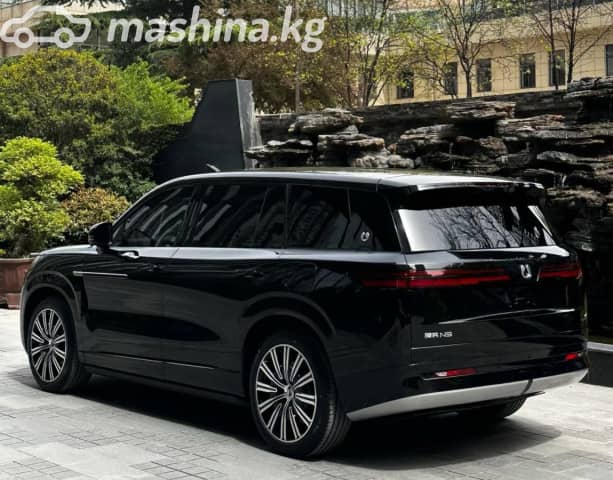 Denza N9 2.0hyb CVT 4WD