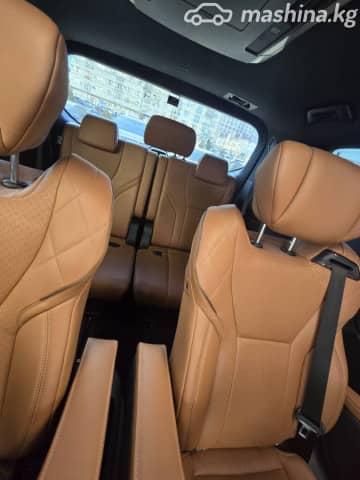 Toyota Alphard IV 2.5hyb CVT 4WD