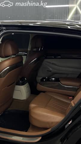 Genesis G90 I Рестайлинг 3.8 AT 4WD