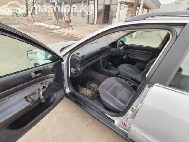 Audi A4 I (B5) 1.8 AT