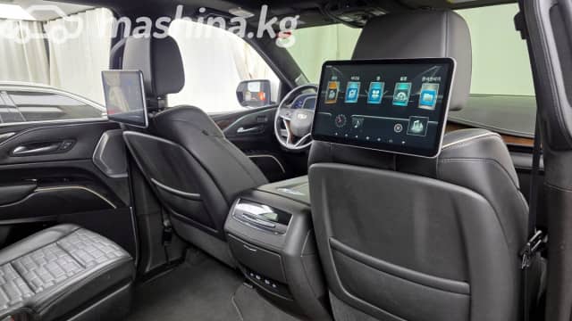 Cadillac Escalade V 6.2 AT 4WD