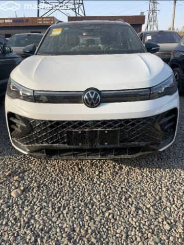 Volkswagen Tiguan III (China Market) 2.0 AMT 4WD