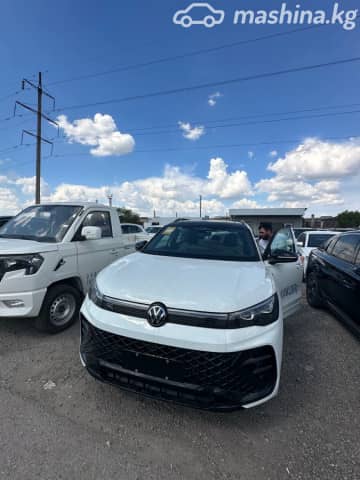 Volkswagen Tiguan II (China Market) L 2.0 AMT 4WD