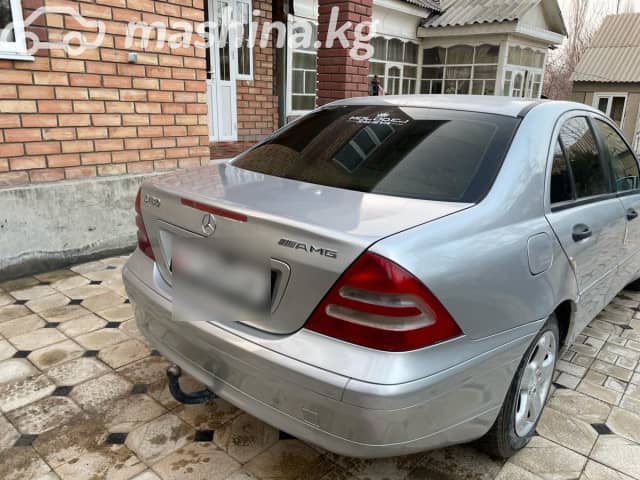 Mercedes-Benz C-Класс II (W203) 200 2.0 MT
