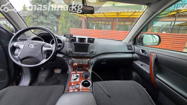 Toyota Highlander II (U40) Рестайлинг 3.5 AT 4WD
