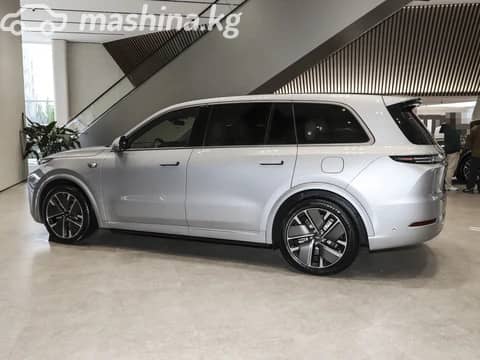 LiXiang L9 Рестайлинг 1.5hyb AT 4WD