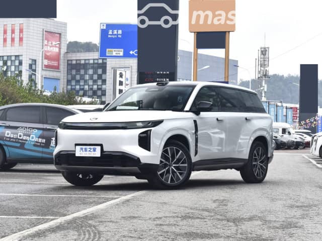 GAC Trumpchi S7 1.5hyb AT