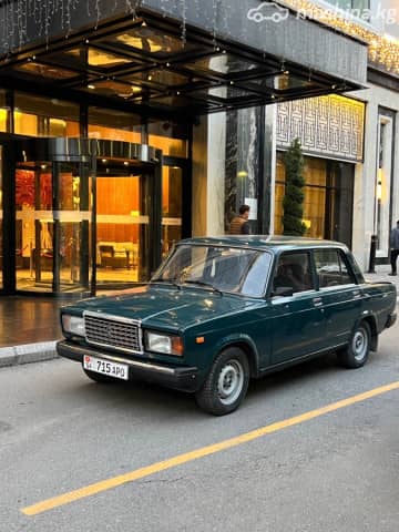 ВАЗ (Lada) 2107 21074-30 1.6 MT