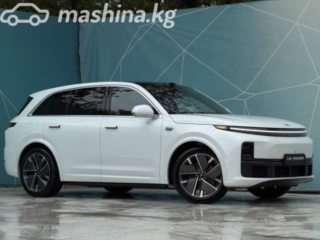 LiXiang L7 Рестайлинг 1.5hyb AT 4WD