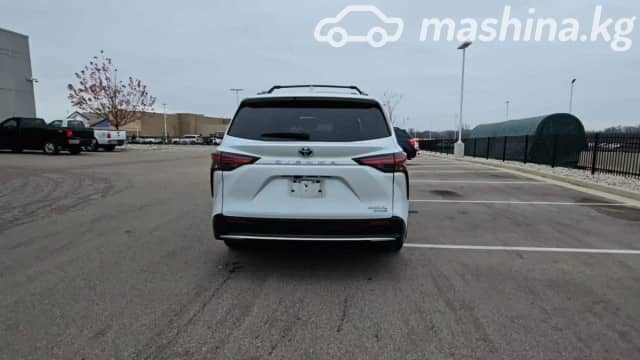 Toyota Sienna IV 2.5hyb AT
