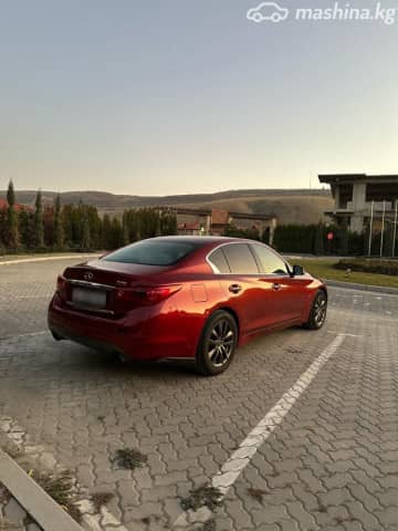 Infiniti Q50 I 2.0 AT