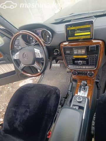 Mercedes-Benz G-Класс II (W463) Рестайлинг 3 500 5.5 AT 4WD
