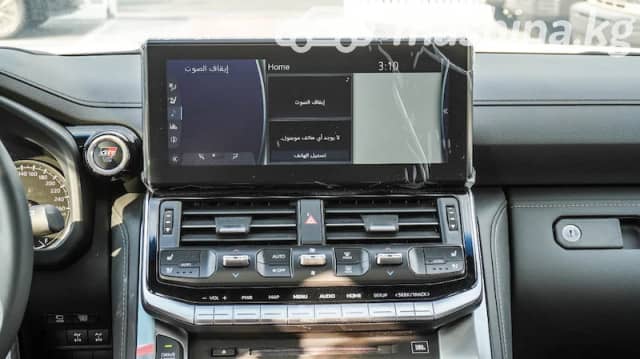 Toyota Land Cruiser 300 Series 3.5 AT 4WD