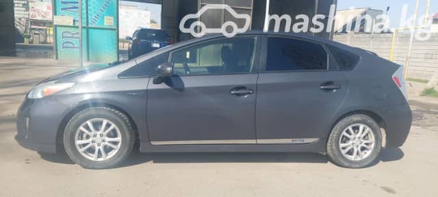 Toyota Prius III Рестайлинг (XW30) 1.8hyb AT