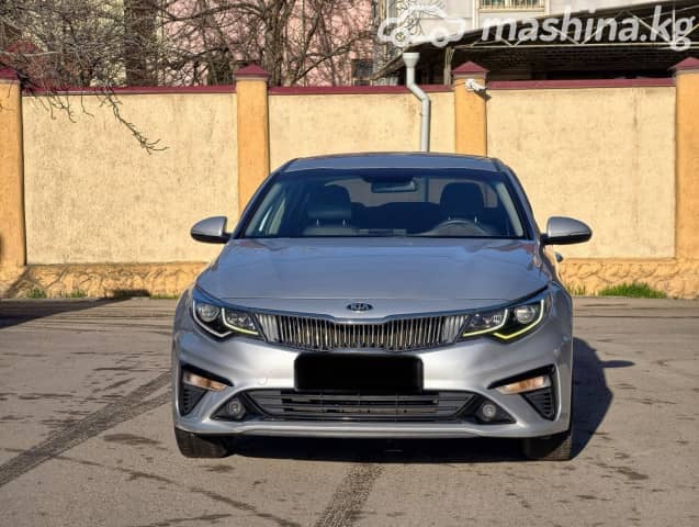 Kia K5 II 2.0 AT