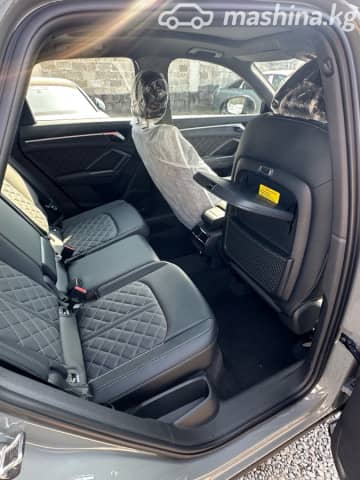 Audi Q3 II (F3) 45 TFSI 2.0 AT 4WD