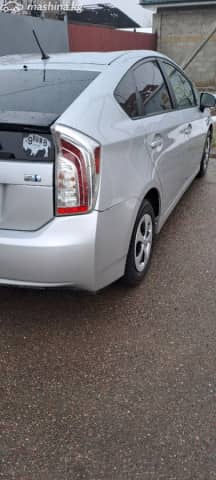 Toyota Prius III Рестайлинг (XW30) Plug-in Hybrid 1.8hyb AT