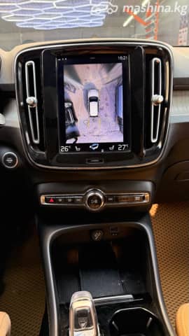 Volvo XC40 I 2.0 AT 4WD