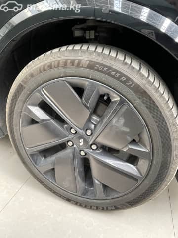 LiXiang L9 Рестайлинг 1.5hyb AT 4WD