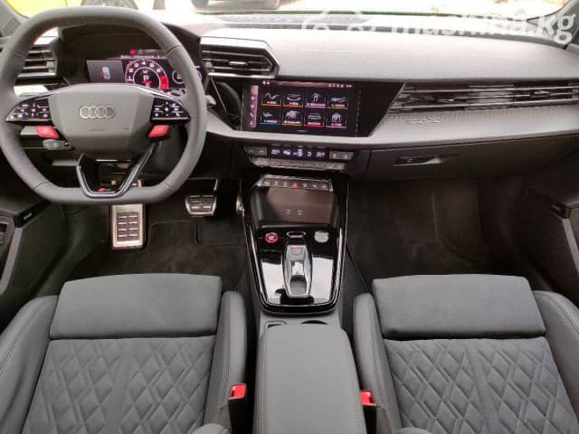 Audi RS 3 III (8Y) Рестайлинг 2.5 AMT 4WD