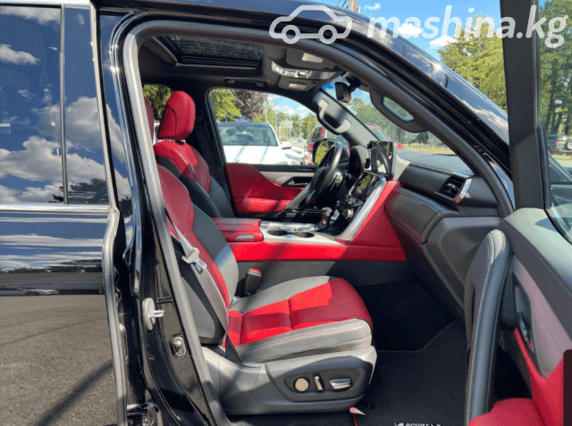 Lexus LX IV 600 3.5 AT 4WD
