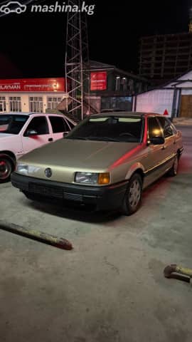 Volkswagen Passat B3 1.8 MT